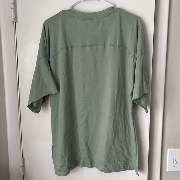 NWT Free People Top - Picture 3 of 4